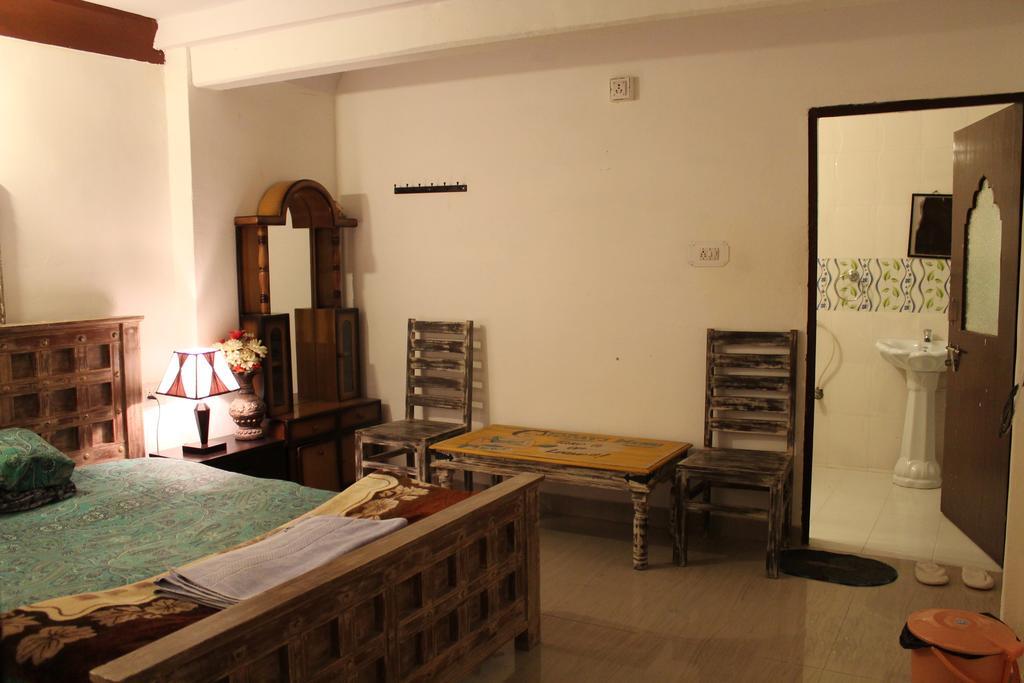 جودبور Kesar Heritage Guest House الغرفة الصورة